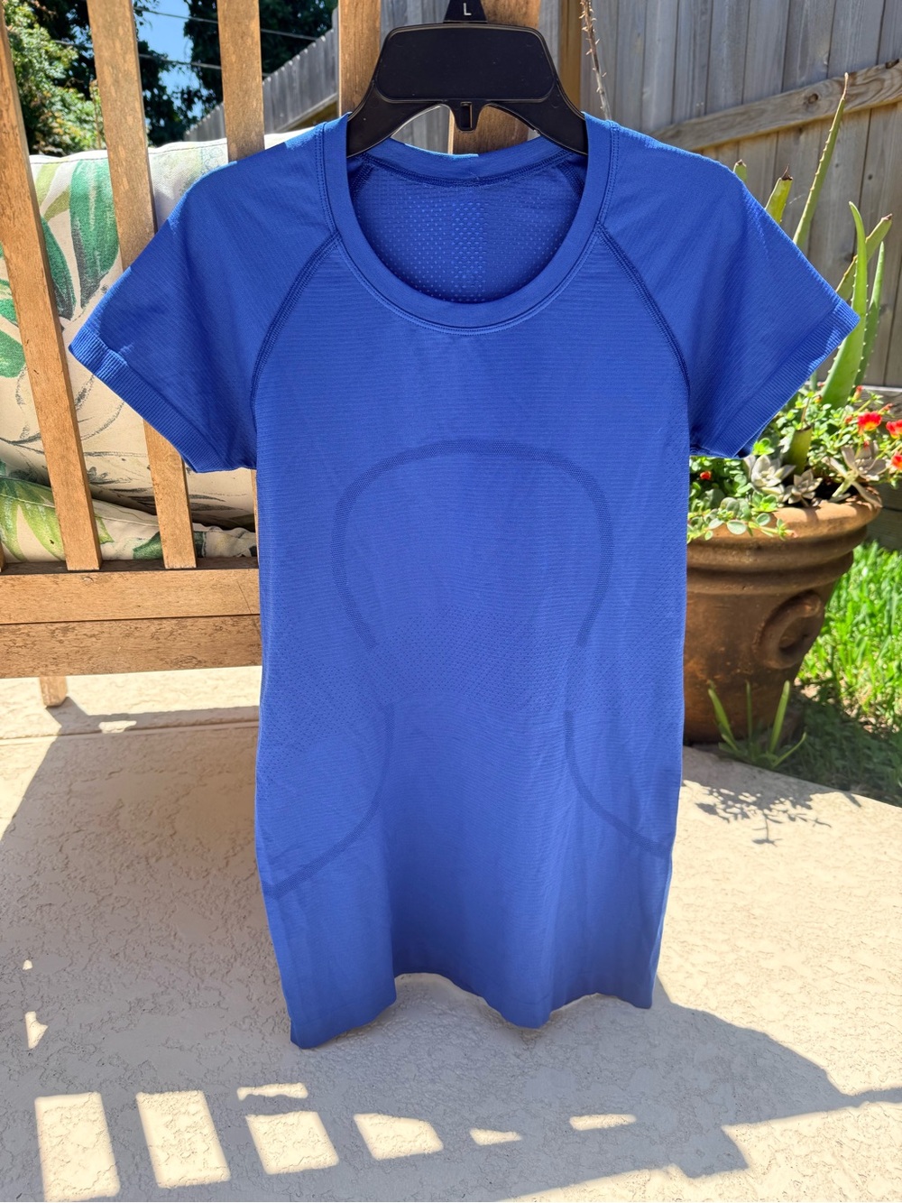 Lululemon Women's Short-Sleeve Athletic Tee - Blue